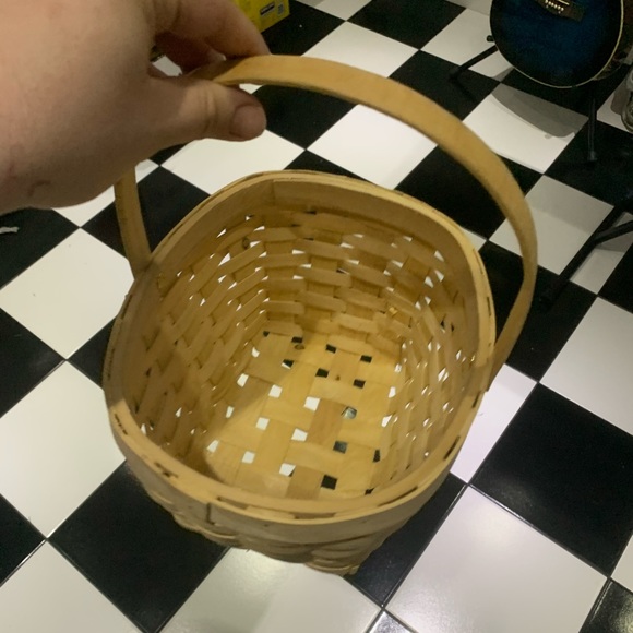 Basket - Picture 2 of 2